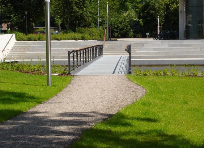 bdf_teich-br_cke.jpg